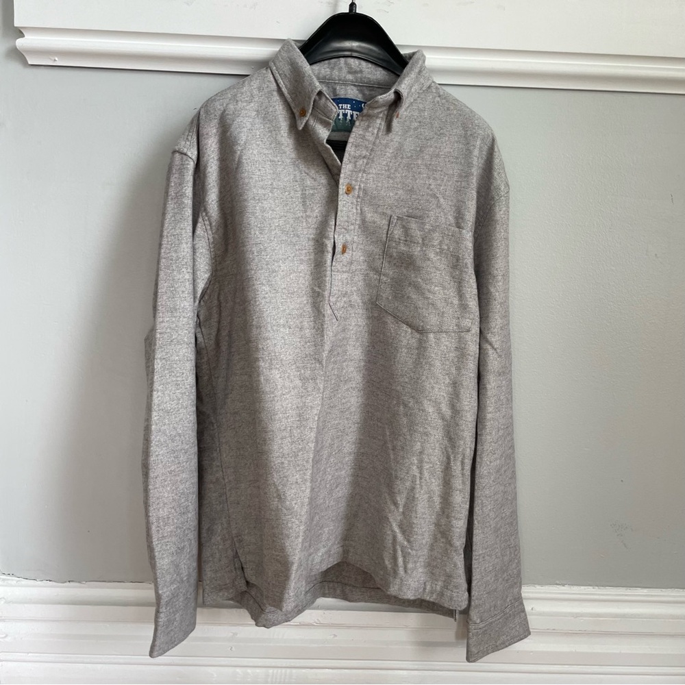 Chubbies “The Nutter” Flannel Pullover Shirt Gray Medium Long Sleeve 2 Buttons